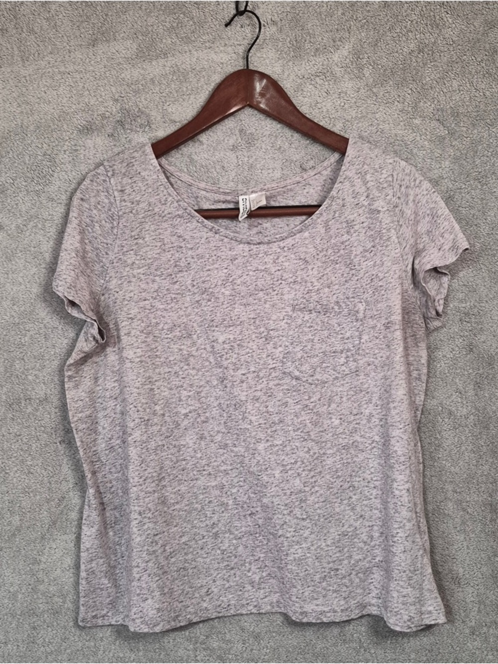 H&M Light Heather Gray Short Sleeve Pocket Tee